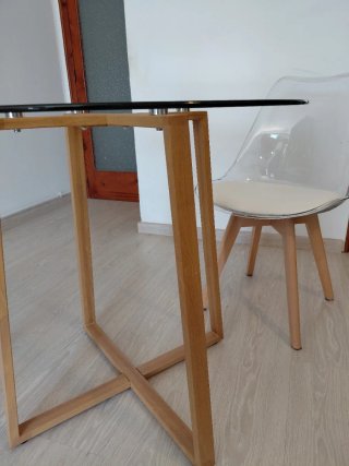 Mesa redonda cristal diseño + 2 sillas a juego