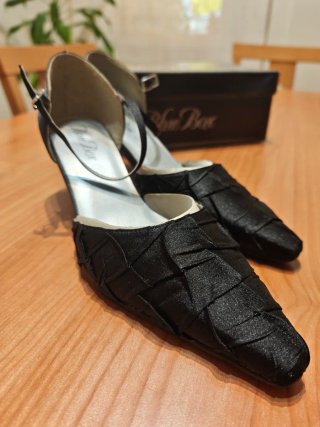 Zapatos salón Blue Box Talla 37