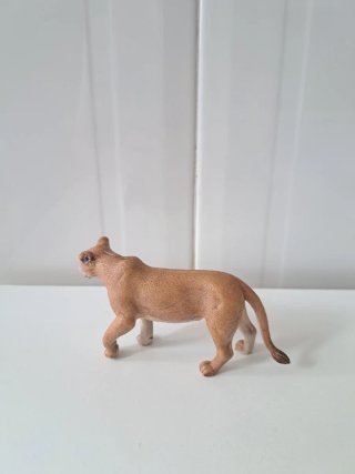 Lote León + Leona Schleich antiguos