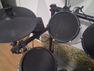 Batería electrónica Alesis Turbo