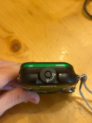 Digicam Fujifilm FinePix XP60 · resistente · 16 MP