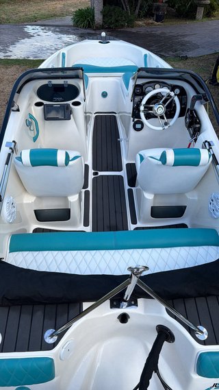 Lancha Barco Fibrafort Focher
