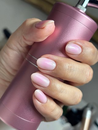 Servicio de Manicura y Pedicura Profesional