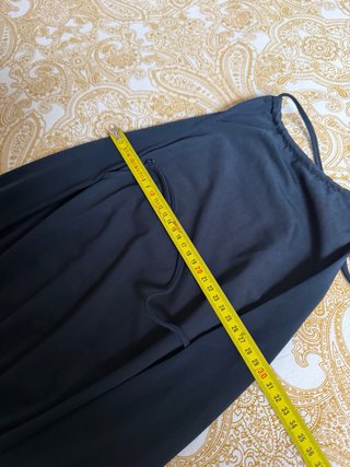 Vestido negro Zara