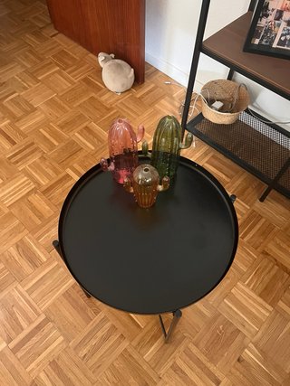 Mesita auxiliar redonda IKEA