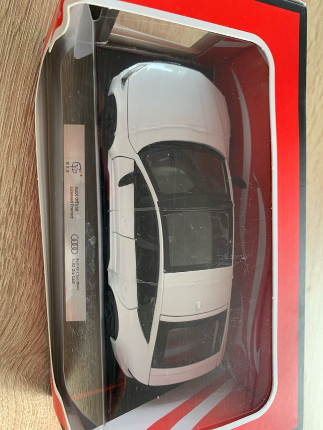 Audi RS7 1:32 Réplica Realista