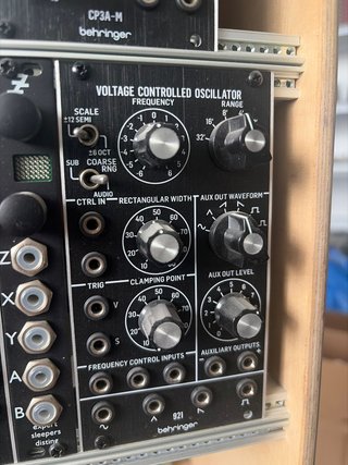 Behringer 921 Eurorack Module