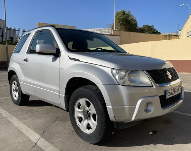 Suzuki Grand Vitara 1.6 JX City - foto 1