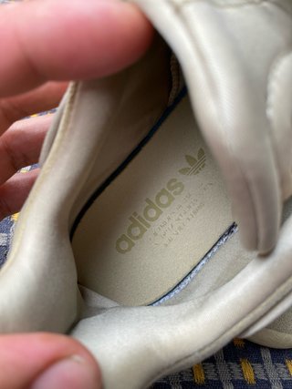 Adidas Adiprene Talla 44 Beige/Oro