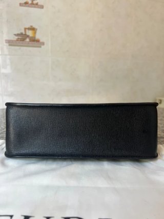 Bolso Furla de Hombro de Piel – Excelente Estado