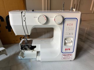 Máquina de coser Alfa 1008