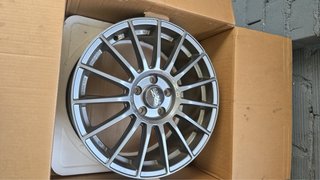 Oz Racing superturismo LM