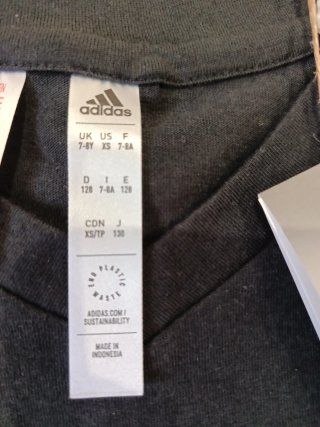 Camiseta Adidas Negra Talla 7-8 Años