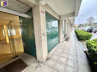Local comercial en venta en Porriño (O)