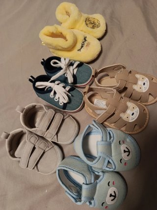 Lote de 5 pares de zapatos para bebé
