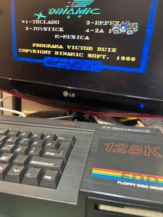 Sinclair ZX Spectrum +3 128K con disco