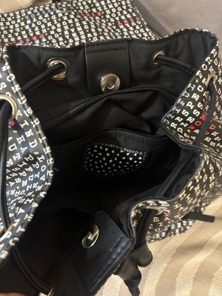 Mochila Parfois pequeña estampado letras