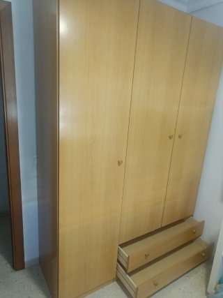 Armario 3 puertas con 2 cajones