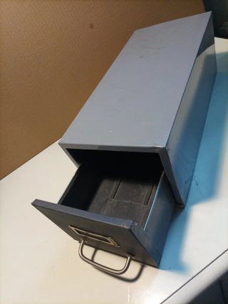 Archivador Metálico Gris