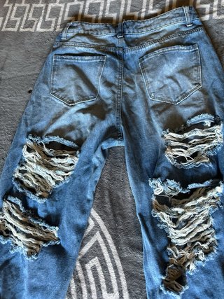 Pantalón vaquero roto azul Talla S mujer nuevo