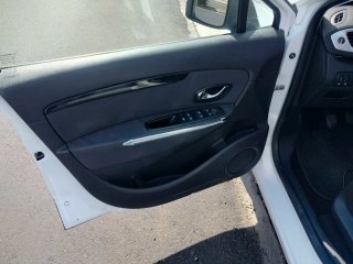 Renault Scenic 2012