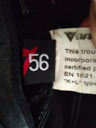 Mono Dainese Talla 56.    2 piezas