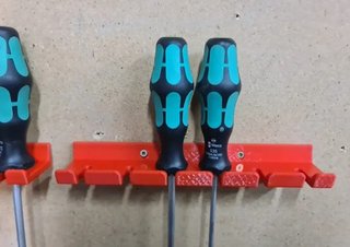 3 SOPORTES DE PARED PARA 16 DESTORNILLADORES