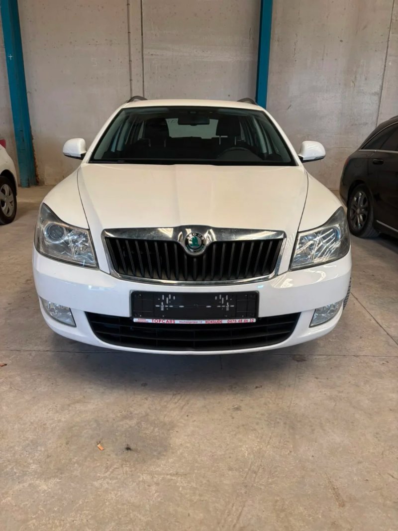 Skoda Octavia 2013 - foto 1