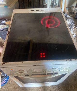 Cocina vitrocerámica y horno Edesa