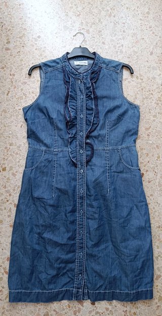 Vestido de la marca Tintoretto. Nuevo. De corte mi