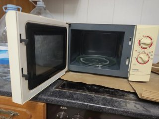 Microondas Sanyo 17L