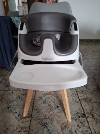 Trona Ingenuity gris y blanca