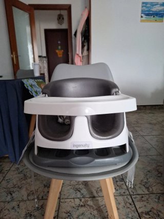Trona Ingenuity gris y blanca