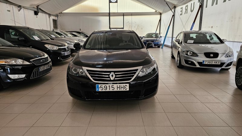 Renault Latitude 2011 - foto 1