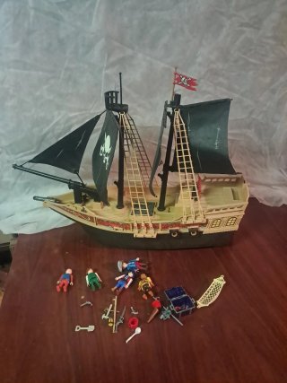 Playmobil Barco Pirata con Figuras y Accesorios