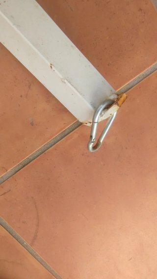 Soporte para saco de boxeo