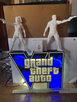 Lampada GTA 6 con miniature