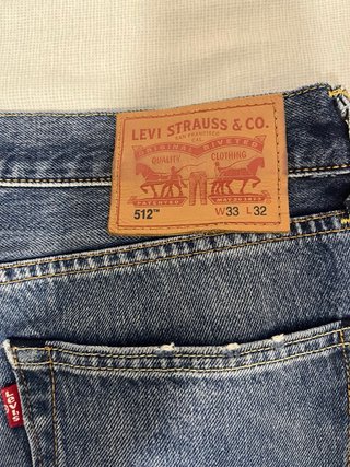 Vaqueros desgastados azules
