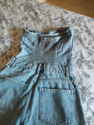Mono vaquero Bershka ancho