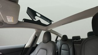 Tesla Model 3 Gran Autonomía RWD 208 kW (283 CV)