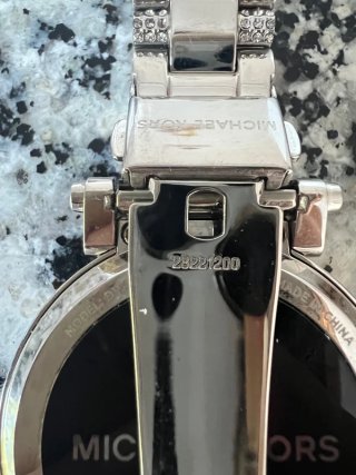 Smartwatch Michael Kors Access Plateado Brillante