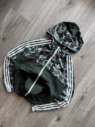 Adidas Originals Chaqueta camuflaje verde Street S