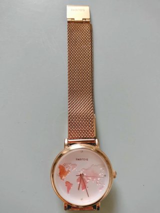 Reloj Parfois Dorado Rosa Mapa Mundi