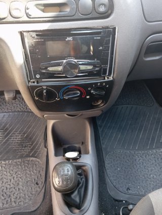 Ford Fiesta 2000