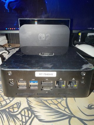 Mini PC MOREFINE M600 Ryzen 7 7840hs 1TB sin RAM