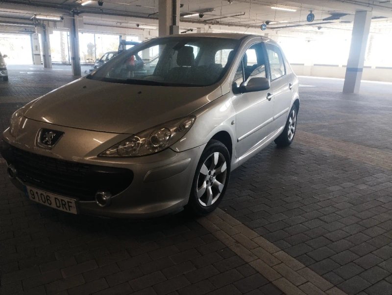 Peugeot 307 2006 - foto 1