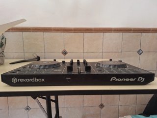 Controlador DJ Pioneer DDJ-RB