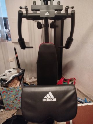 Máquina multiestacion musculación home GYM Adidas.
