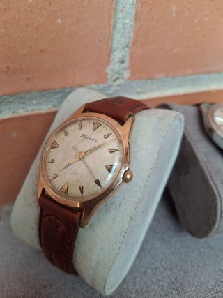 Lote 2 Relojes Citizen y Nivada
