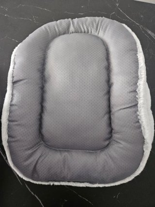 Cama para gato suave gris